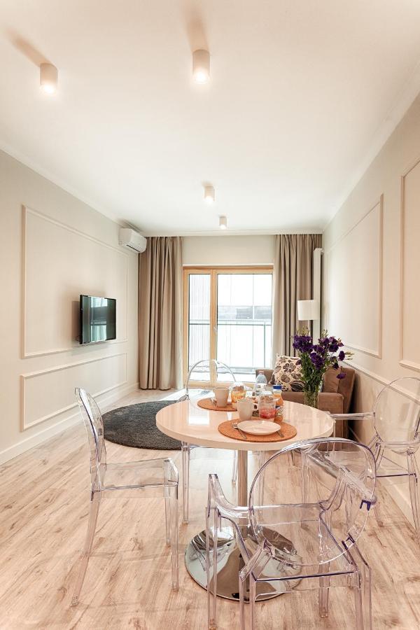 Mennica Residence Luxury Location Варшава Екстериор снимка
