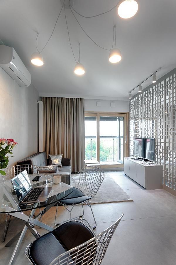 Mennica Residence Luxury Location Варшава Екстериор снимка