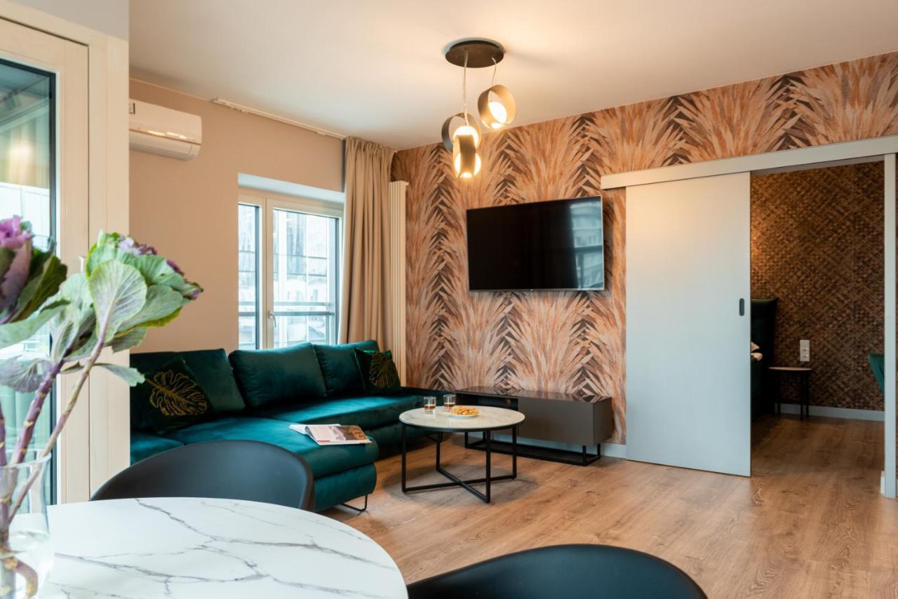 Mennica Residence Luxury Location Варшава Екстериор снимка