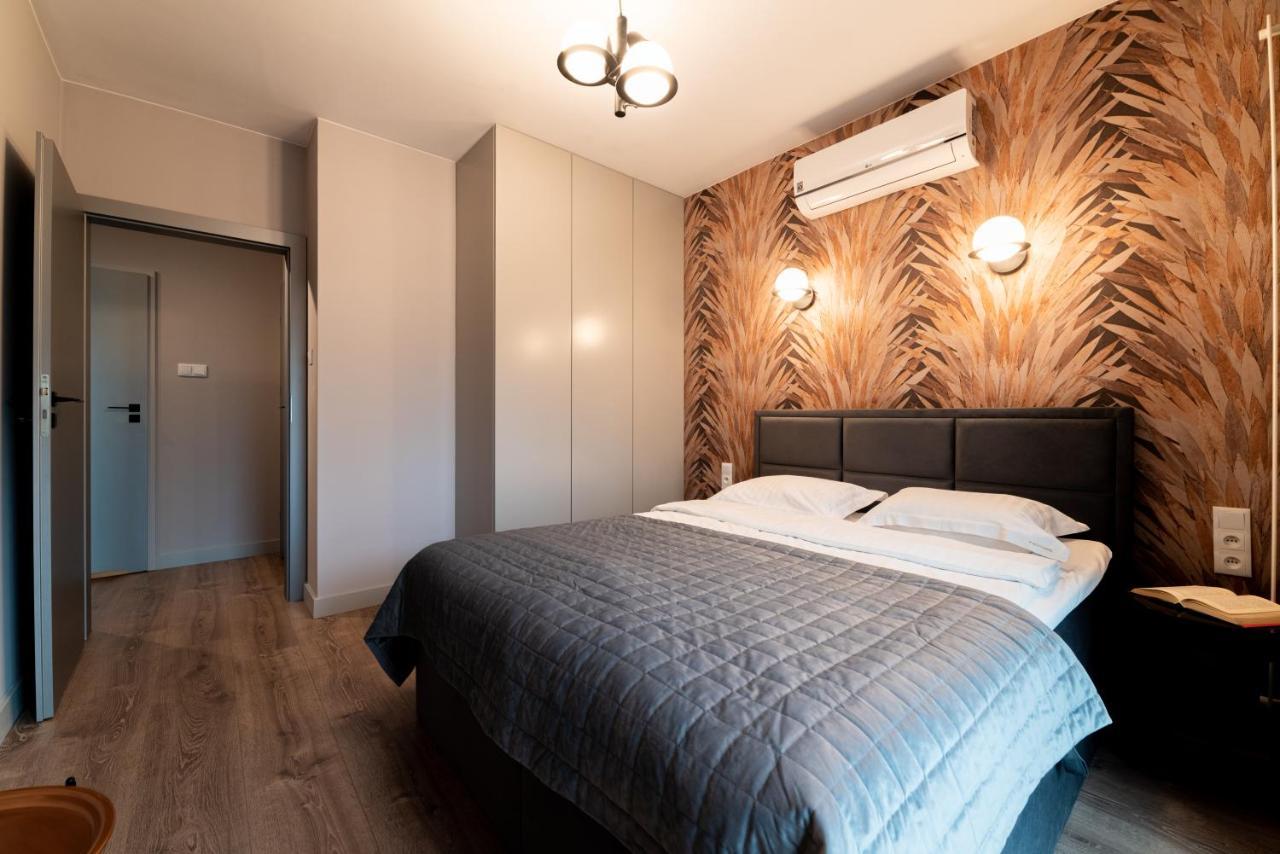 Mennica Residence Luxury Location Варшава Екстериор снимка