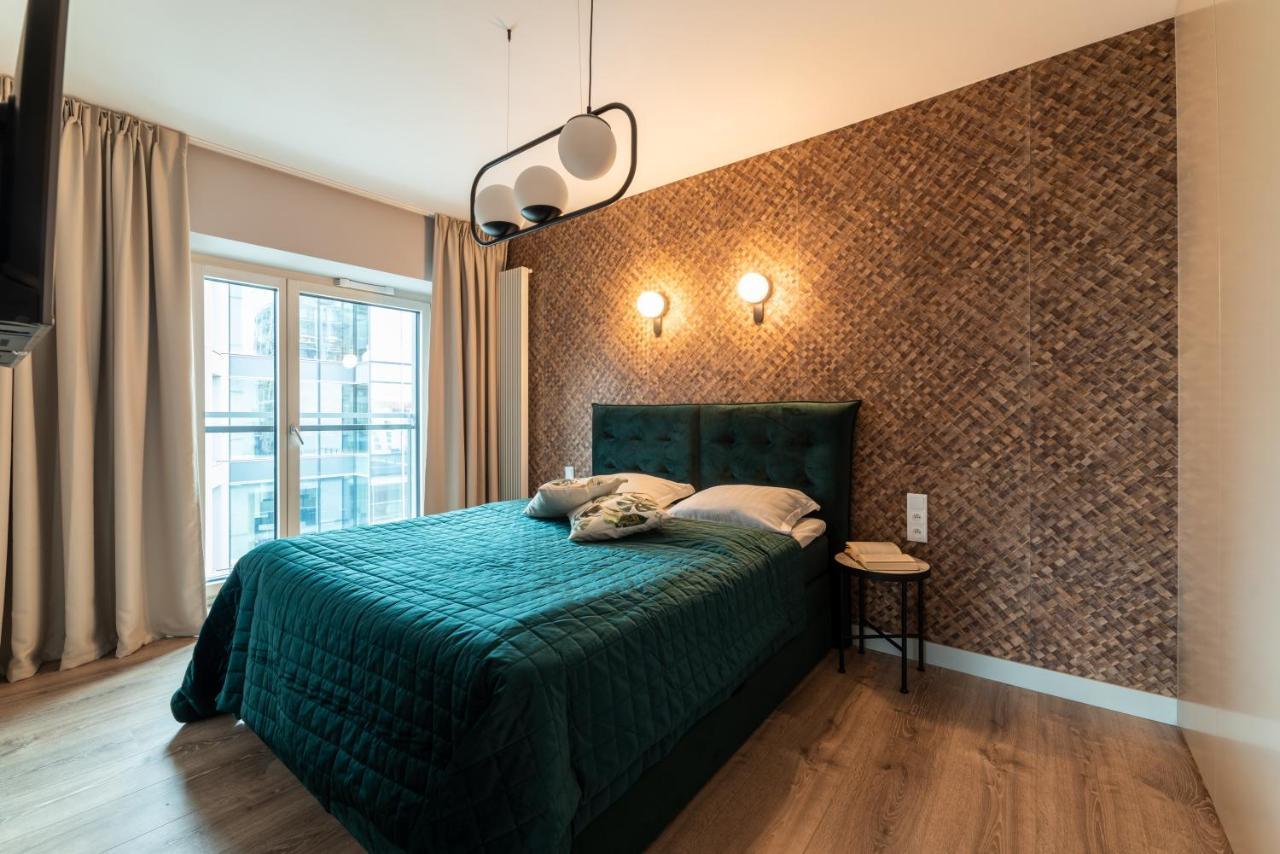 Mennica Residence Luxury Location Варшава Екстериор снимка