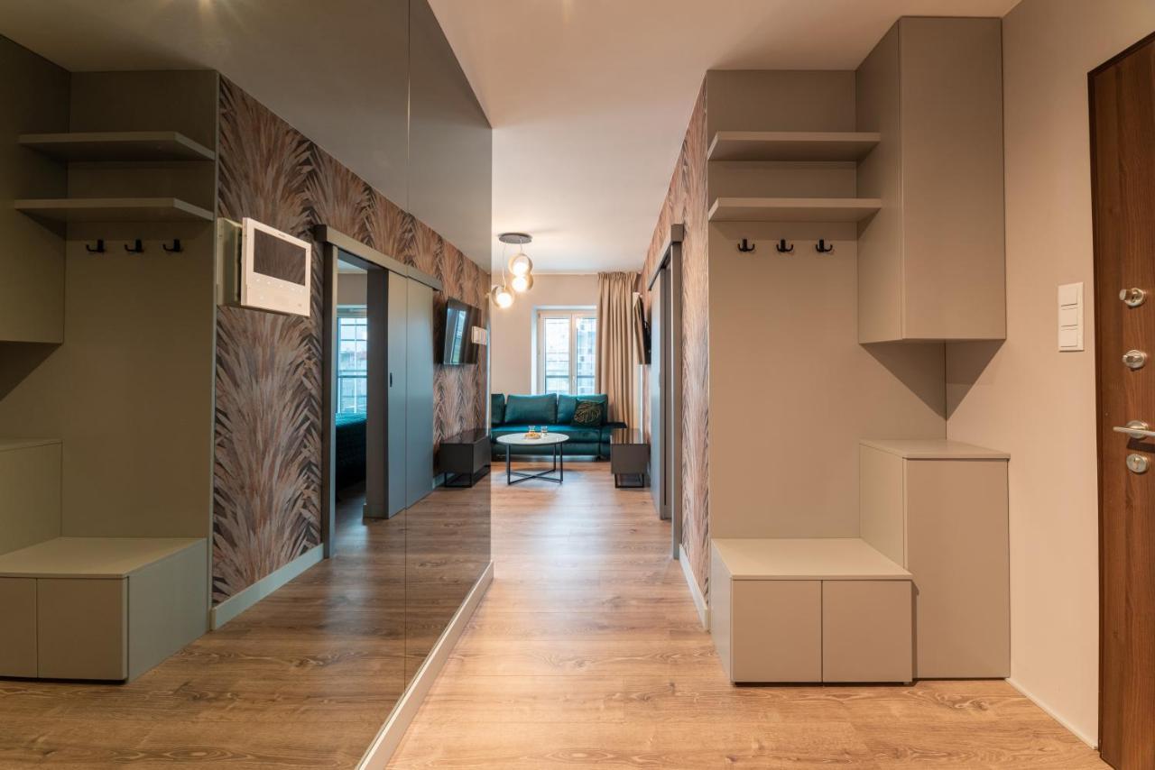 Mennica Residence Luxury Location Варшава Екстериор снимка